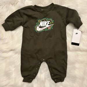 Nike Forest Green Kids Footie